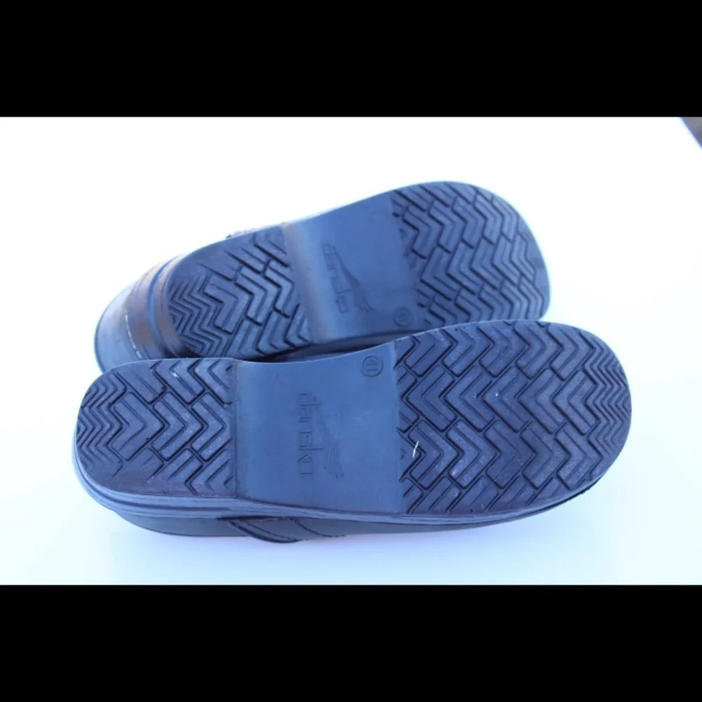 Dansko clogs - Picture 5 of 8